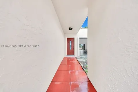 19408 W Lake Drive Hialeah FL 33015