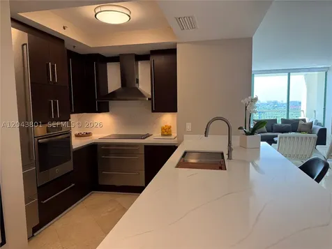 3400 SW 27th Avenue Miami FL 33133