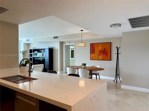 3400 SW 27th Avenue Miami FL 33133