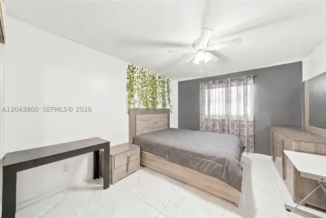 4141 NW 44th Avenue Lauderdale Lakes FL 33319
