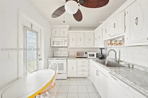 4141 NW 44th Avenue Lauderdale Lakes FL 33319