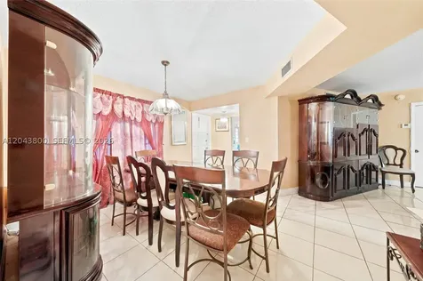 4141 NW 44th Avenue Lauderdale Lakes FL 33319