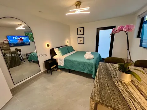 2134 SW 11th Street Miami FL 33135