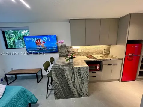 2134 SW 11th Street Miami FL 33135