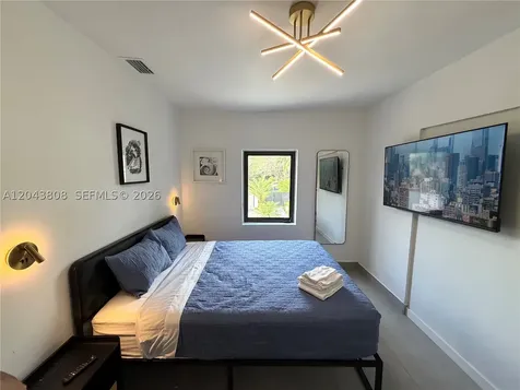 2134 SW 11th Street Miami FL 33135
