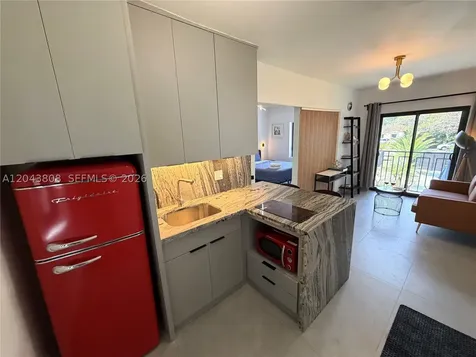 2134 SW 11th Street Miami FL 33135