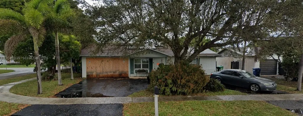 8361 NW 47th Street Lauderhill FL 33351