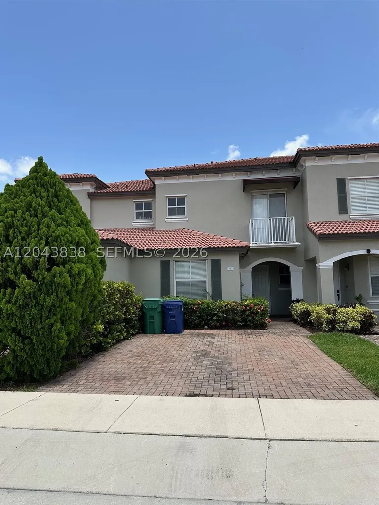 15305 SW 89th Terrace Miami FL 33196