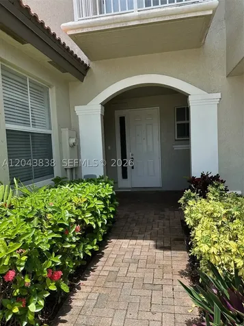 15305 SW 89th Terrace Miami FL 33196