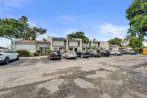 9220 NW 14th Street Pembroke Pines FL 33024