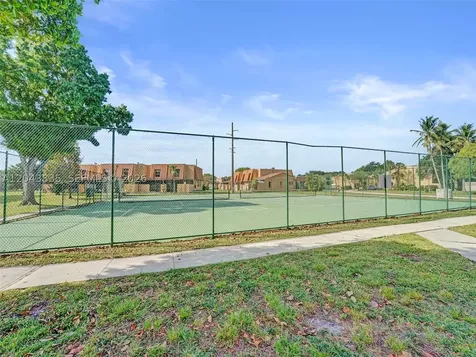 9220 NW 14th Street Pembroke Pines FL 33024