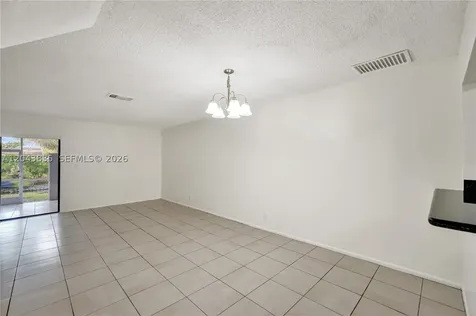 9220 NW 14th Street Pembroke Pines FL 33024