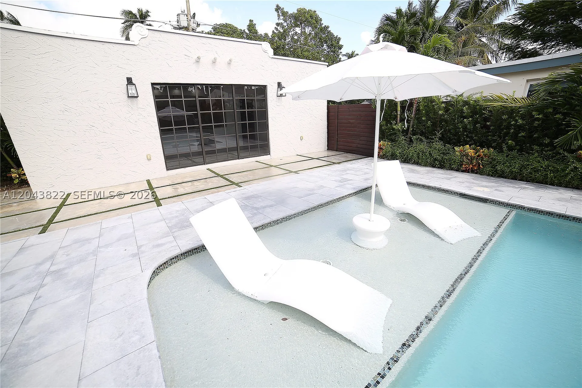 1345 Hollywood Boulevard Hollywood FL 33019