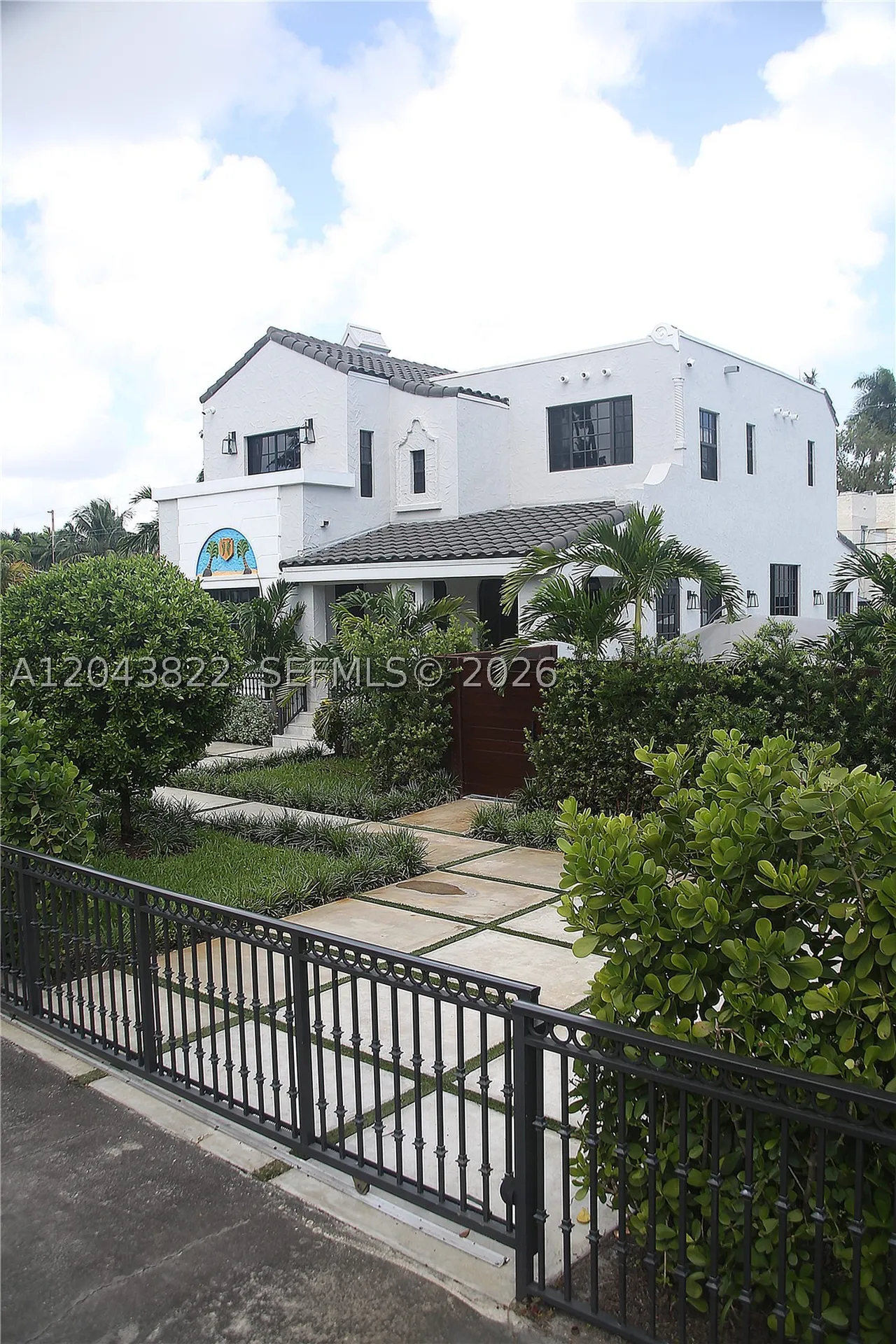 1345 Hollywood Boulevard Hollywood FL 33019