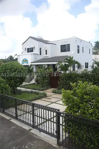 1345 Hollywood Boulevard Hollywood FL 33019