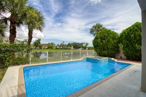 1473 SW 158th Avenue Pembroke Pines FL 33027