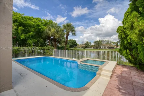 1473 SW 158th Avenue Pembroke Pines FL 33027