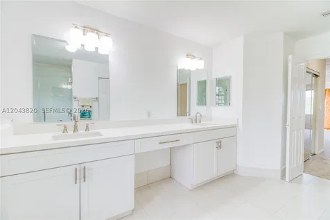 1473 SW 158th Avenue Pembroke Pines FL 33027