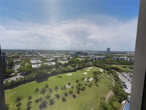 20335 W Country Club Drive Aventura FL 33180
