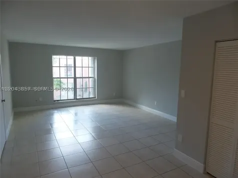 10794 N Kendall Drive Miami FL 33176