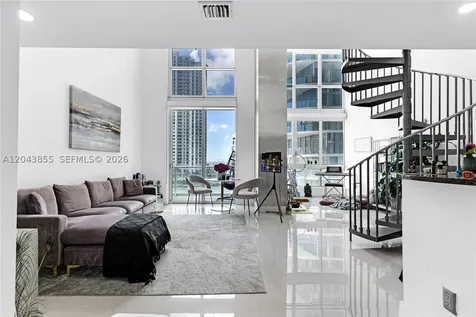 300 S Biscayne Boulevard Miami FL 33131