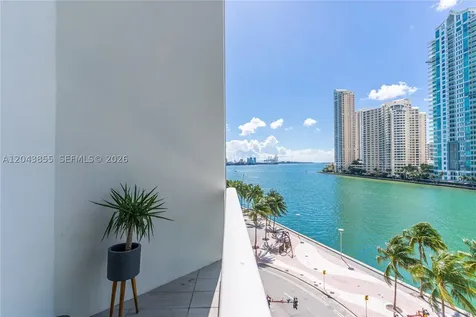 300 S Biscayne Boulevard Miami FL 33131