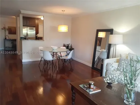 1610 Lenox Avenue Miami Beach FL 33139