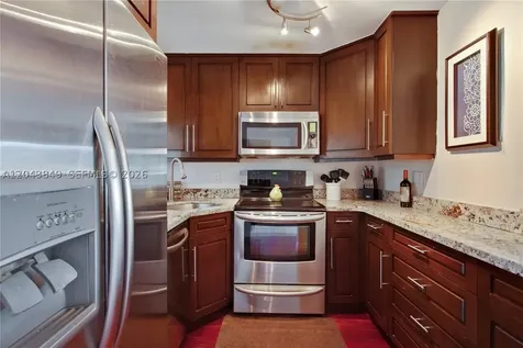 1610 Lenox Avenue Miami Beach FL 33139