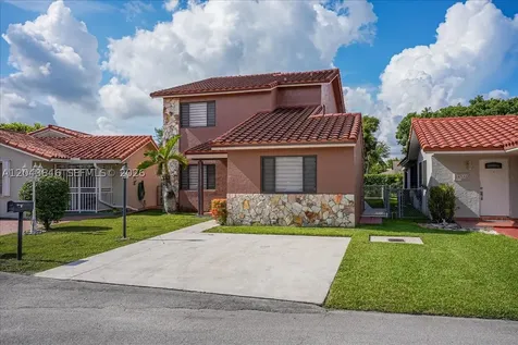 10528 SW 69th Terrace Miami FL 33173