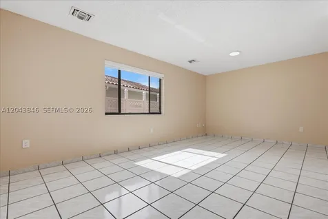 10528 SW 69th Terrace Miami FL 33173