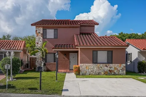 10528 SW 69th Terrace Miami FL 33173