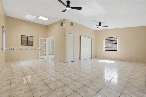 10528 SW 69th Terrace Miami FL 33173