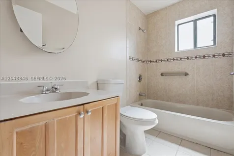 10528 SW 69th Terrace Miami FL 33173
