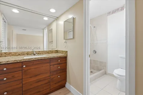 10528 SW 69th Terrace Miami FL 33173