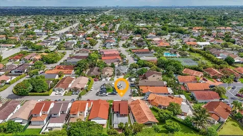 10528 SW 69th Terrace Miami FL 33173