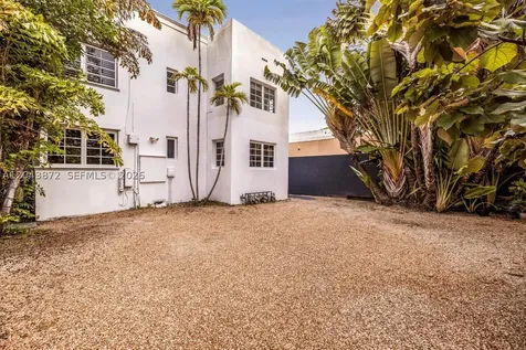 305 Jefferson Avenue Miami Beach FL 33139