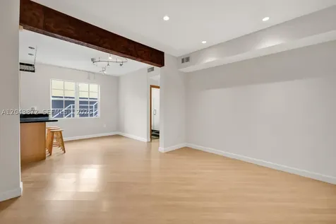 305 Jefferson Avenue Miami Beach FL 33139