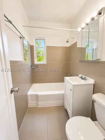 322 25th Street Miami Beach FL 33140