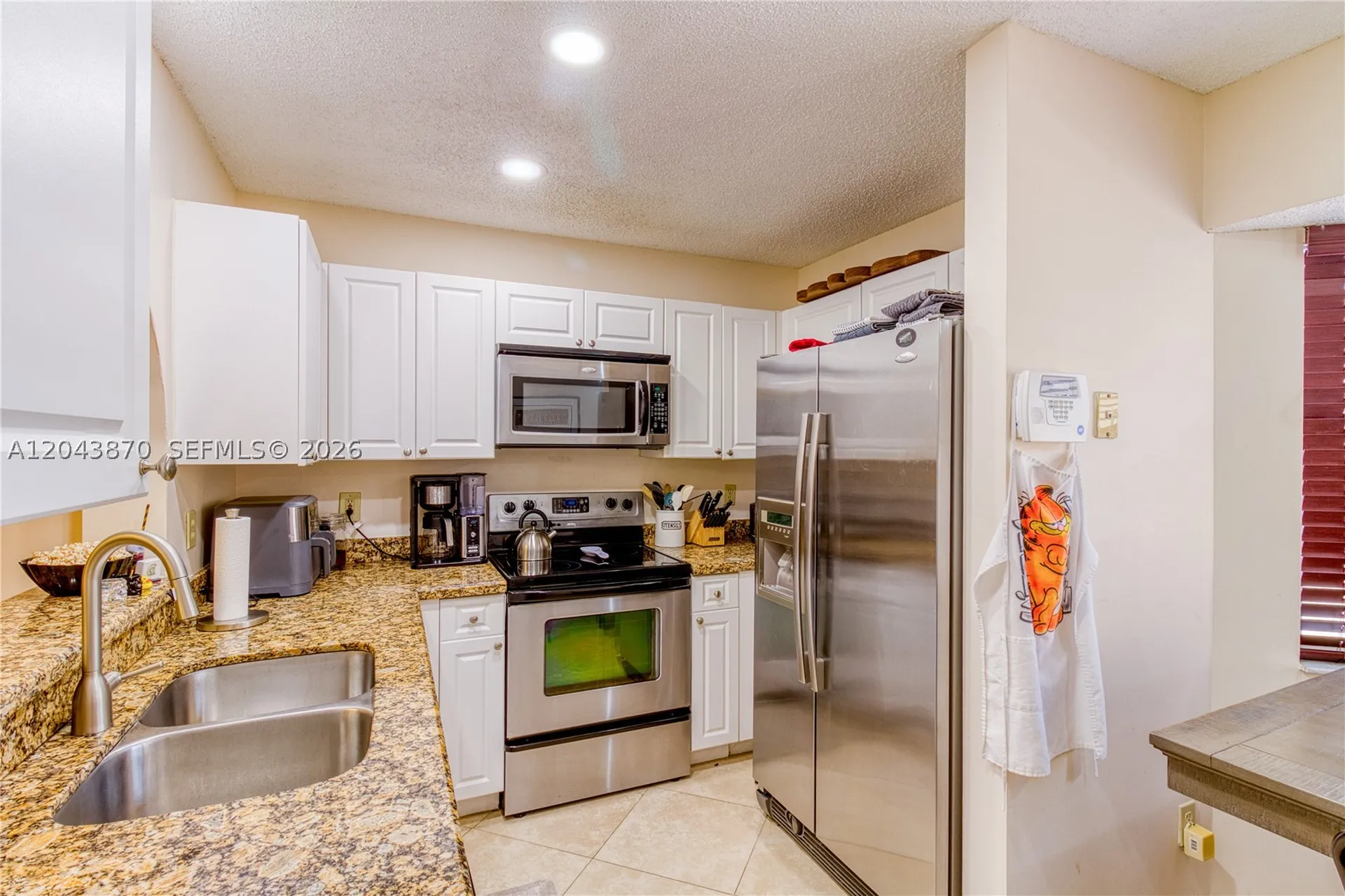 11415 Lakeview Drive Coral Springs FL 33071
