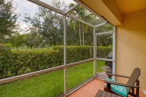 11415 Lakeview Drive Coral Springs FL 33071