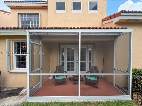 11415 Lakeview Drive Coral Springs FL 33071