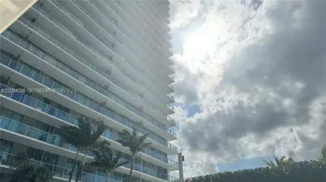 1111 SW 1st Avenue Miami FL 33130