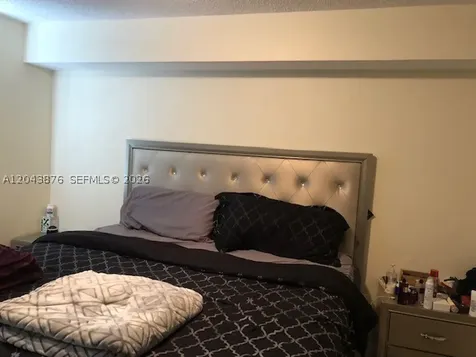 11155 SW 5th Place Pembroke Pines FL 33025