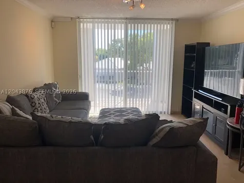 11155 SW 5th Place Pembroke Pines FL 33025