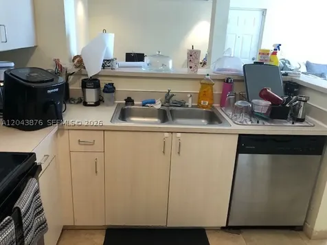 11155 SW 5th Place Pembroke Pines FL 33025