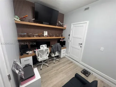 15376 SW 13th Terrace Miami FL 33194