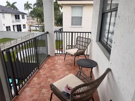 15376 SW 13th Terrace Miami FL 33194