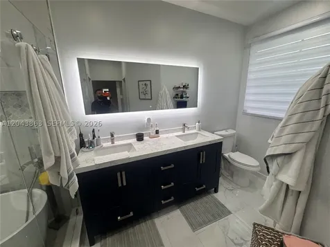 15376 SW 13th Terrace Miami FL 33194