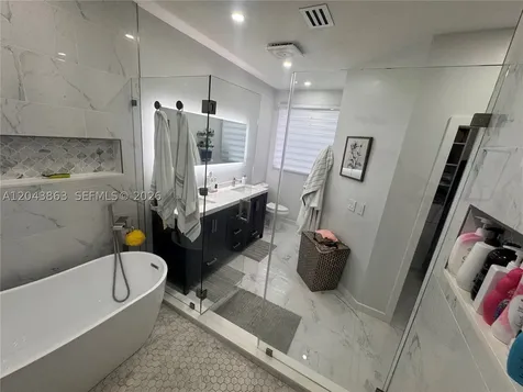 15376 SW 13th Terrace Miami FL 33194