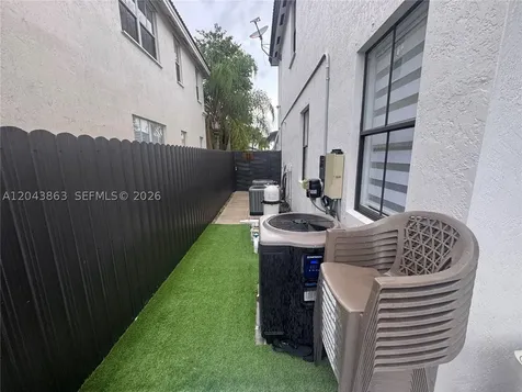 15376 SW 13th Terrace Miami FL 33194